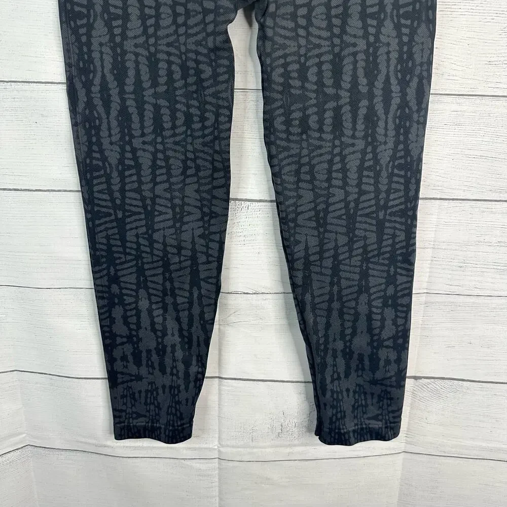 Spanx Womens XL Look At Me Now Seamless Leggings Geometric Gray - Picture 5 of 8